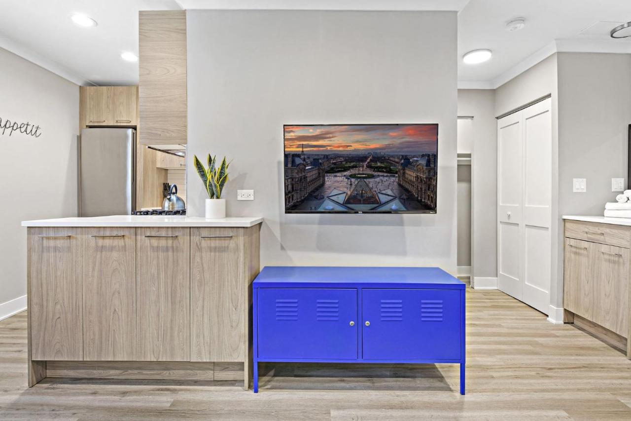 Sophisticated Studio Apartment With Modern Kitchen - Oakdale Od2 Rep Chicago Eksteriør billede
