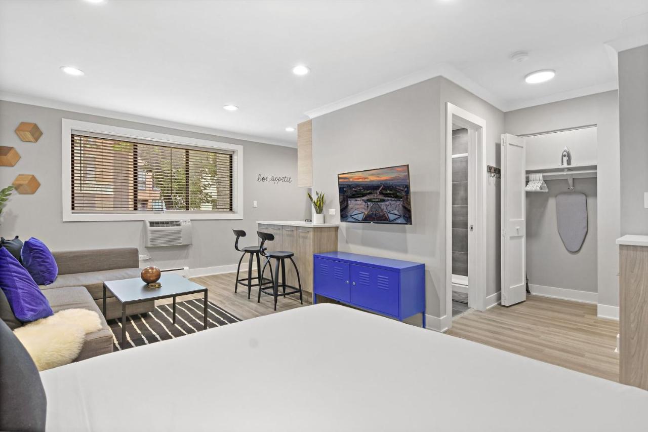 Sophisticated Studio Apartment With Modern Kitchen - Oakdale Od2 Rep Chicago Eksteriør billede