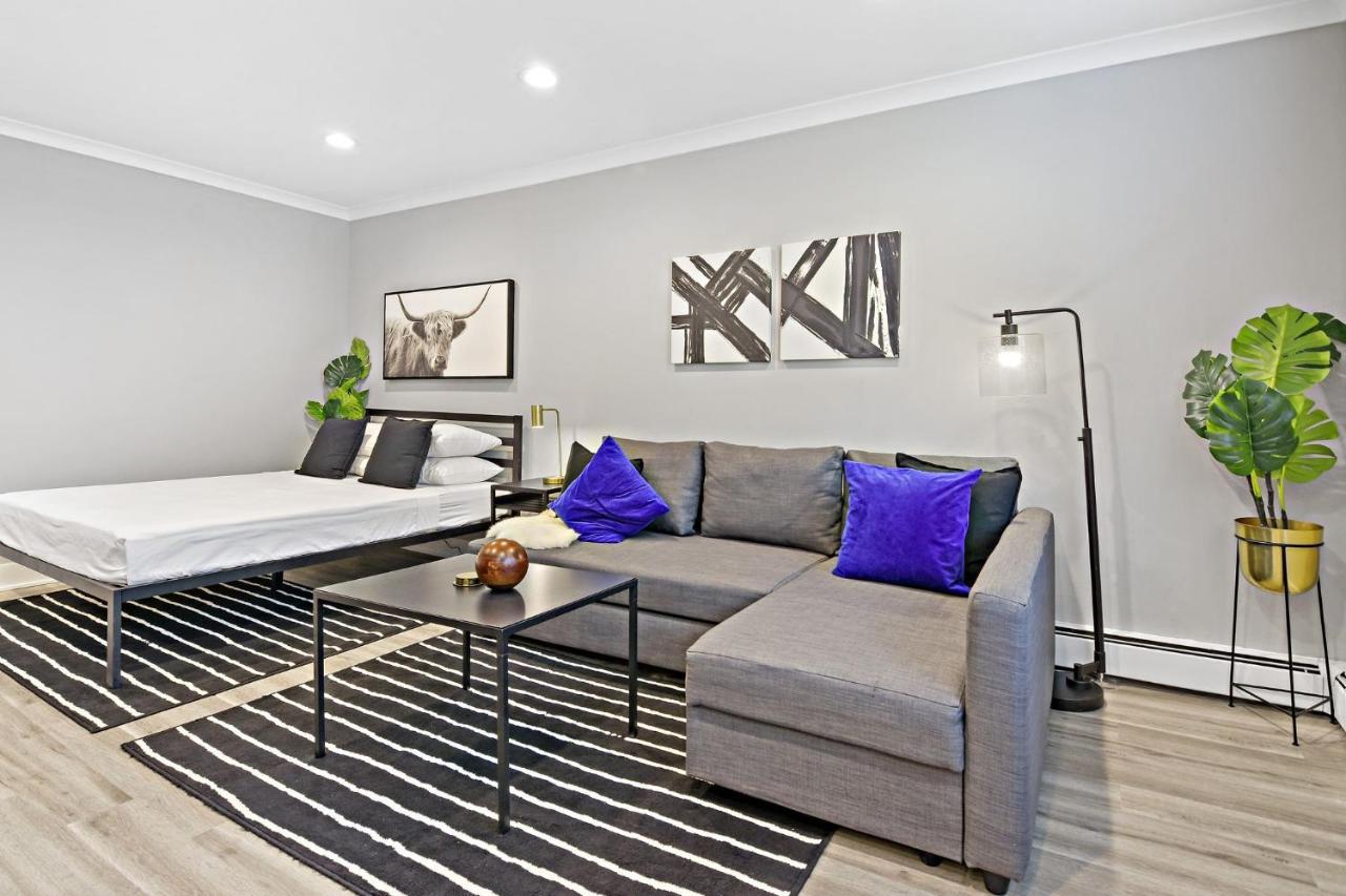 Sophisticated Studio Apartment With Modern Kitchen - Oakdale Od2 Rep Chicago Eksteriør billede
